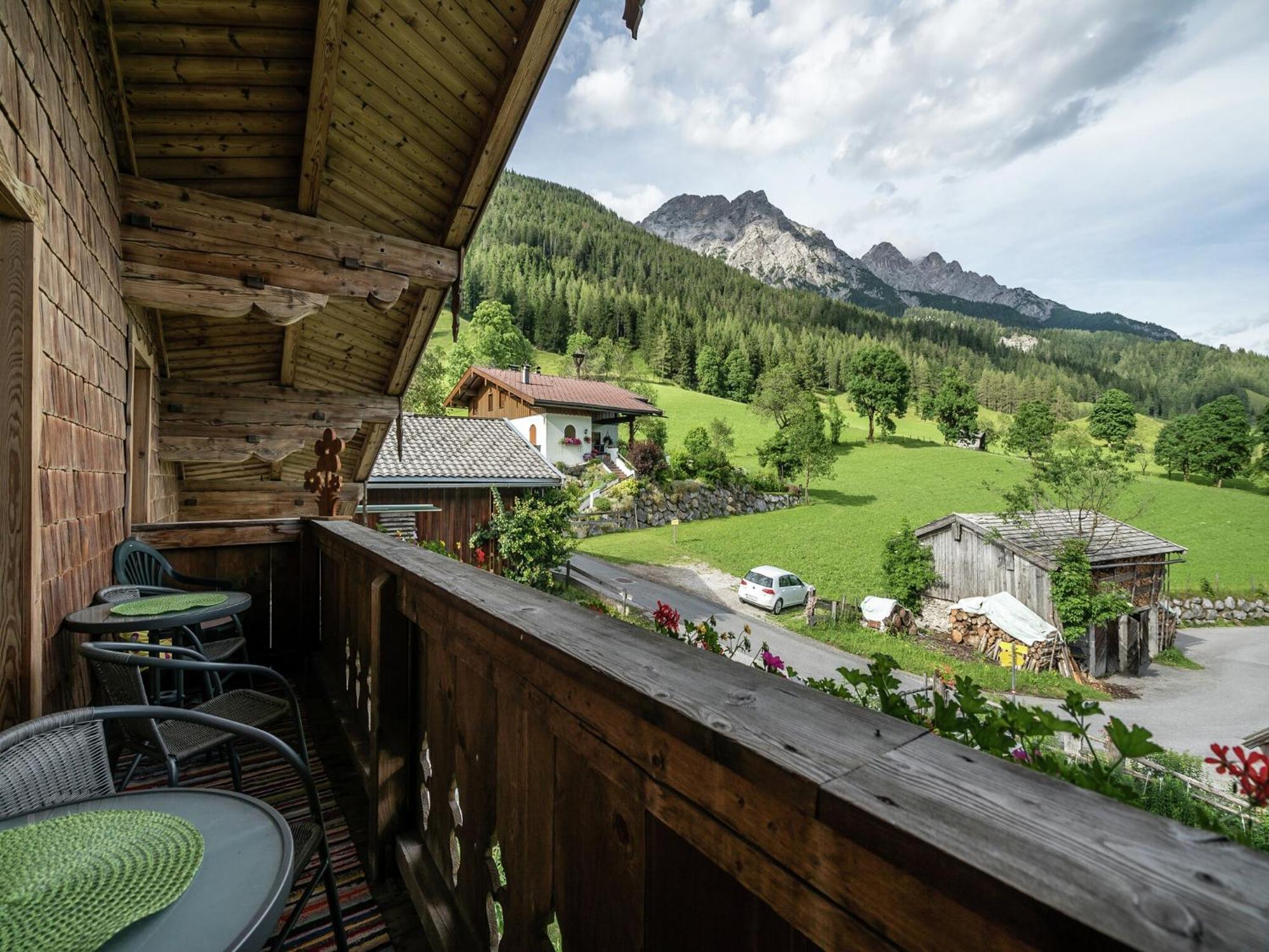 Cozy Feel Good Holiday Apartment In Leogang Exteriör bild
