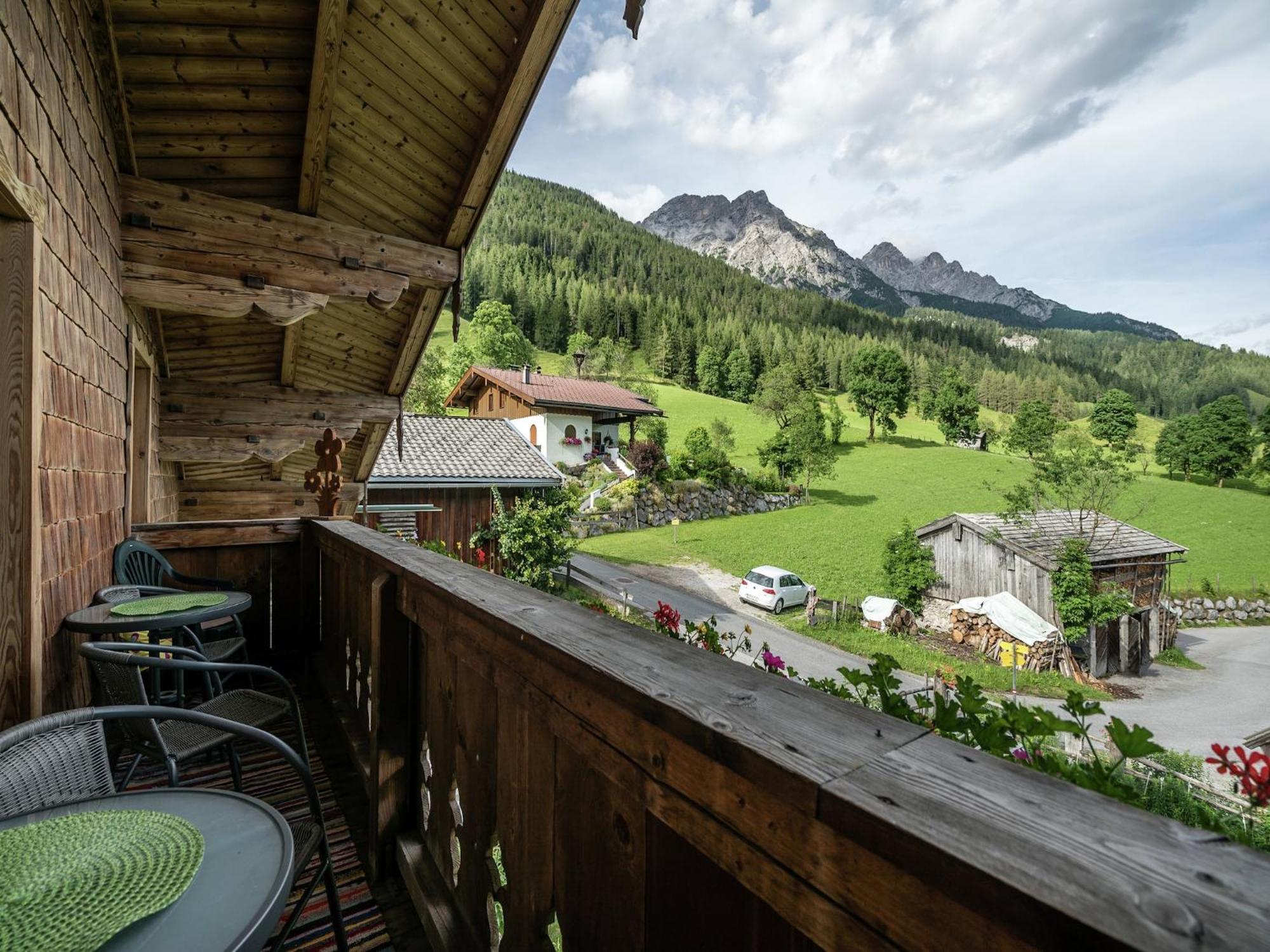 Cozy Feel Good Holiday Apartment In Leogang Exteriör bild