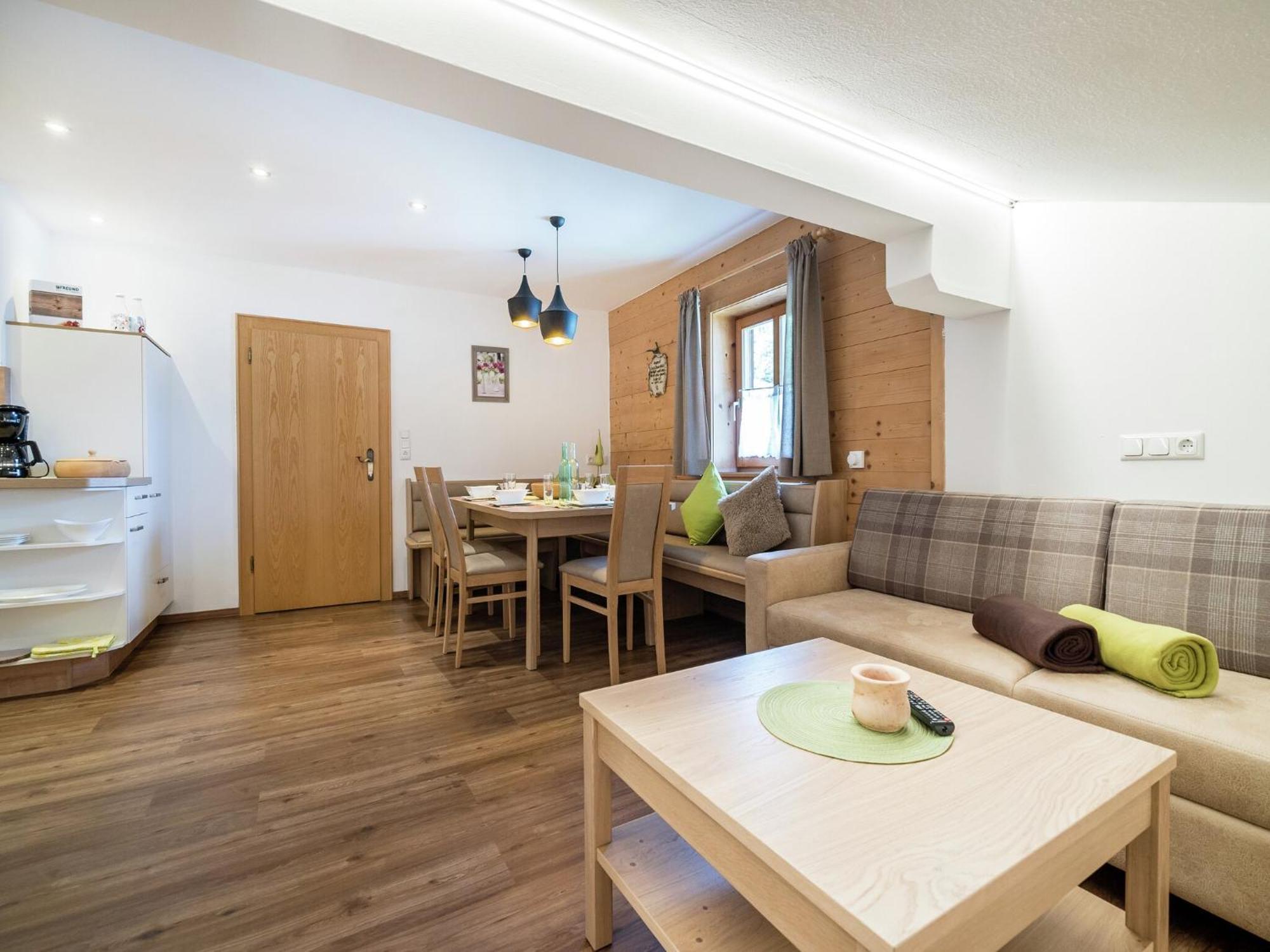 Cozy Feel Good Holiday Apartment In Leogang Exteriör bild